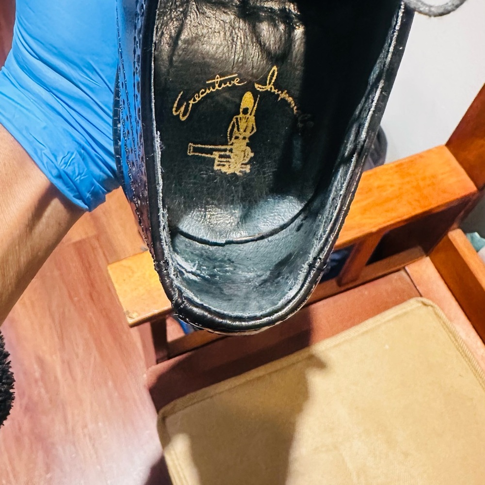 Vintage EXECUTIVE IMPERIAL By Mason Black Leather CORDOVAN Wingtip Shoes. - Picture 13 of 14
